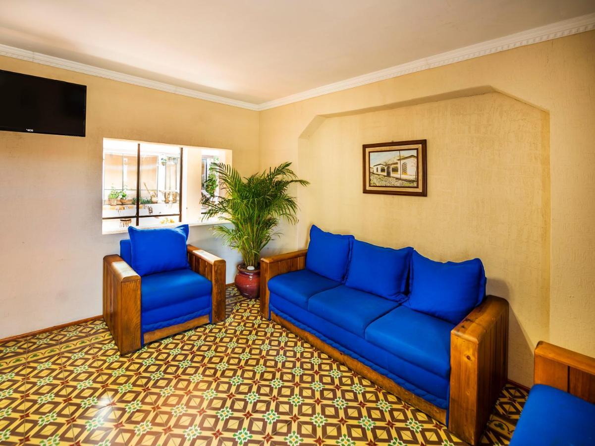 Capital O Hotel Casa Don Tito Jocotitlan Екстер'єр фото